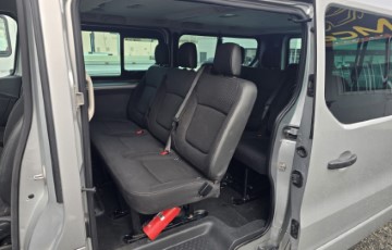 Opel Vivaro Biturbo 9L Longa