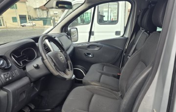 Opel Vivaro Biturbo 9L Longa